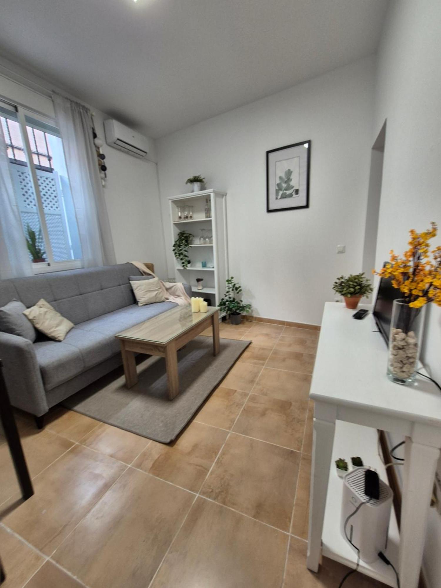 Hostfy Centro San Roman Seville Ngoại thất bức ảnh
